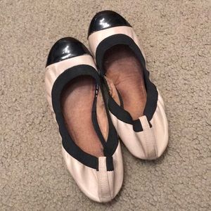 ALDO Flats